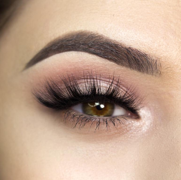 Bella - Lady Burgundy