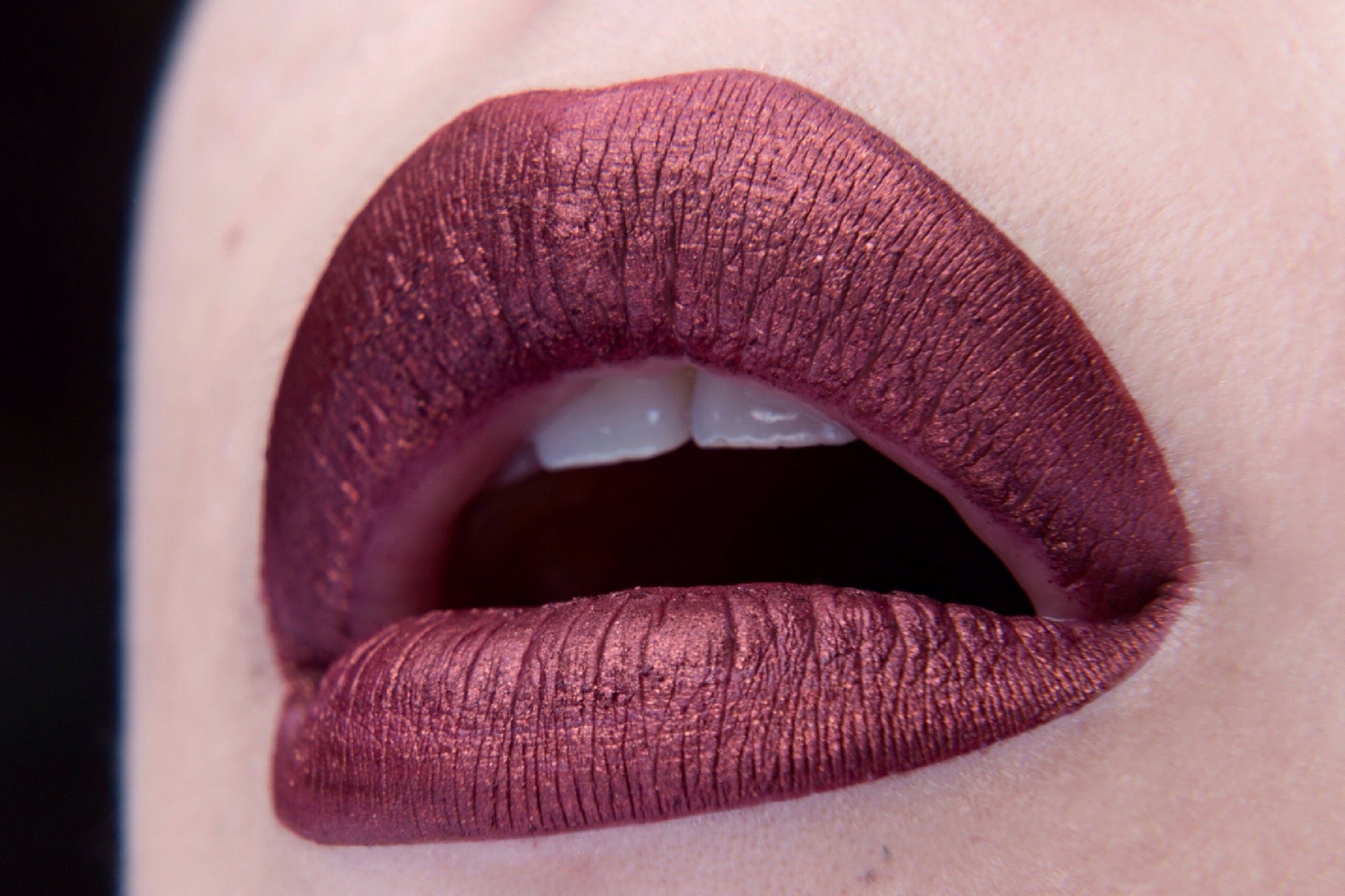 Fenna - Lady Burgundy